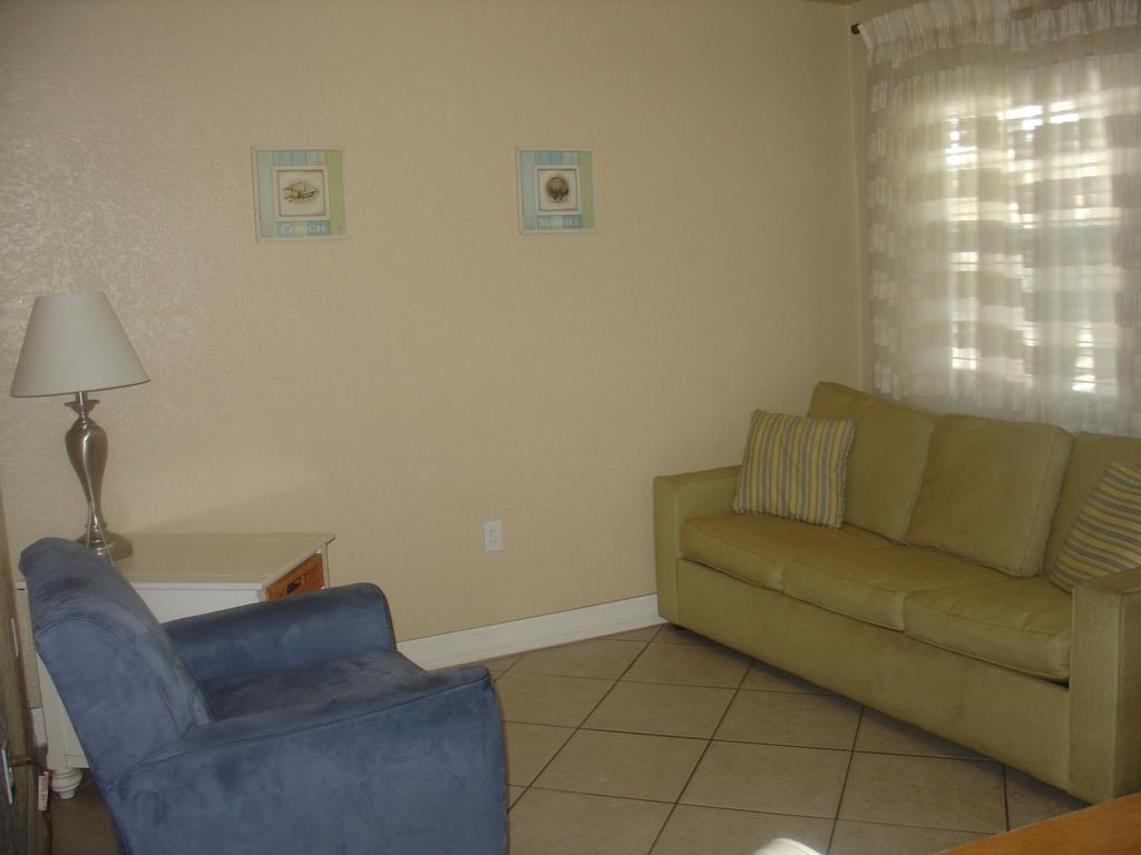 Blue Wave Motel & Suites Clearwater Beach Bagian luar foto